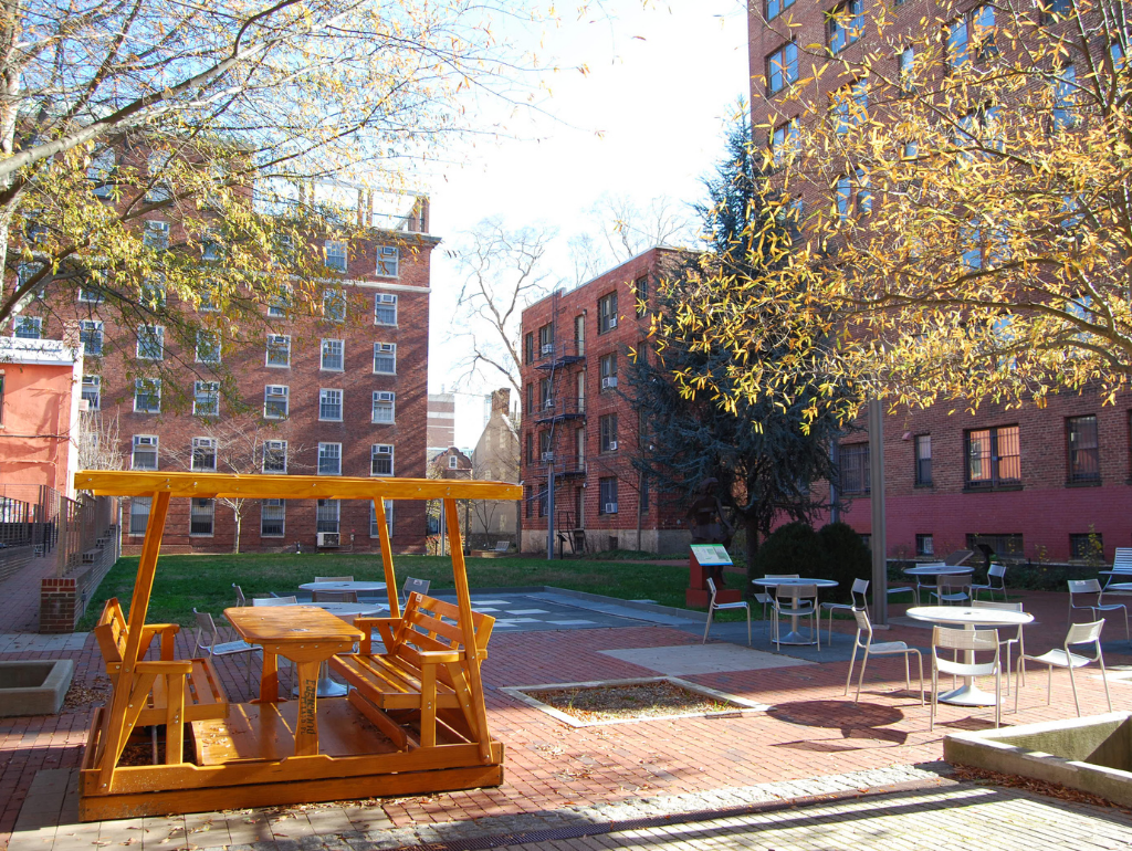 Covered picnic table on Square 80